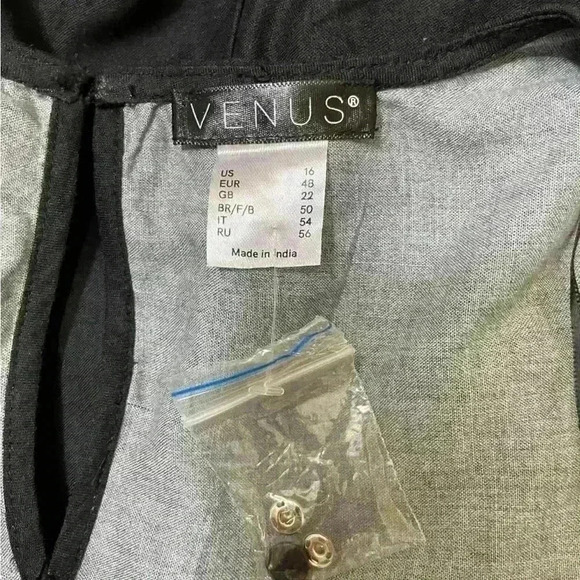 NWT Denim Zip Jumpsuit - VENUS - Picture 9 of 12